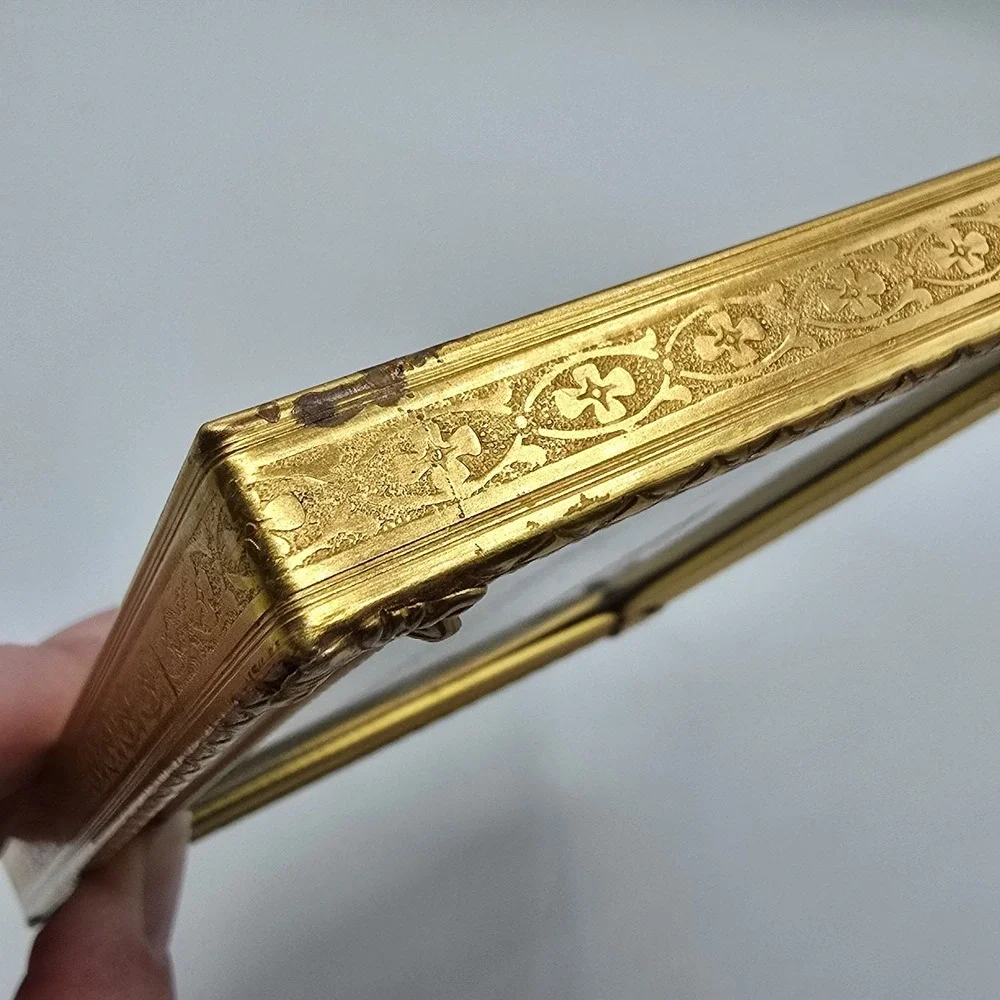 MCM Brass/Gold Tone Metal Picture Frames With Photo Of‎ Baby Girl